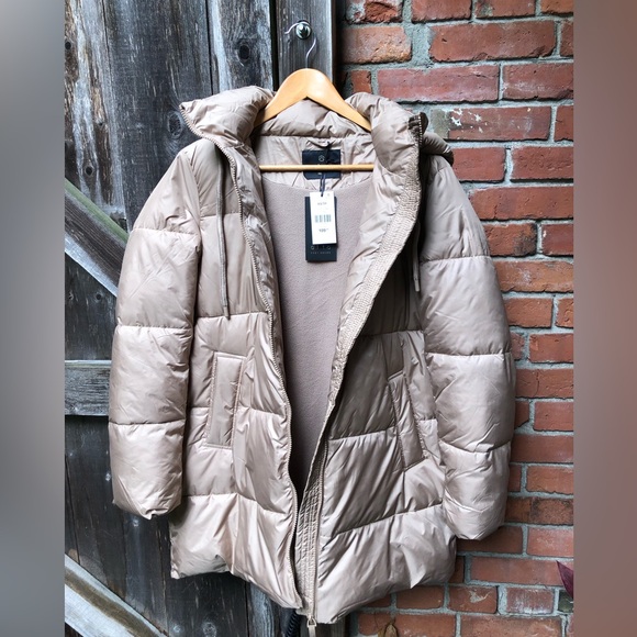 ✨NEW✨Women’s Cozy Warm Winter Jacket - Small - Picture 1 of 10